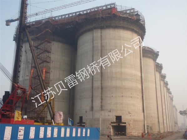 貝雷片在橋梁建設(shè)領(lǐng)域大放異彩，推動(dòng)行業(yè)快速發(fā)展